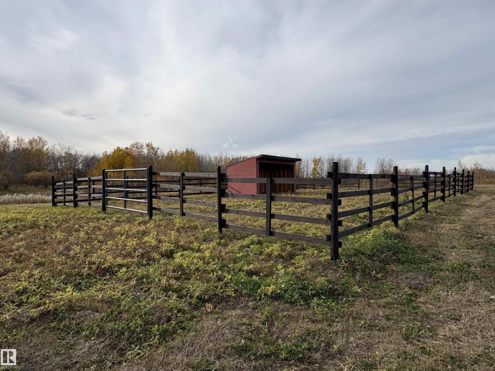 43 50106 Rge Rd 200