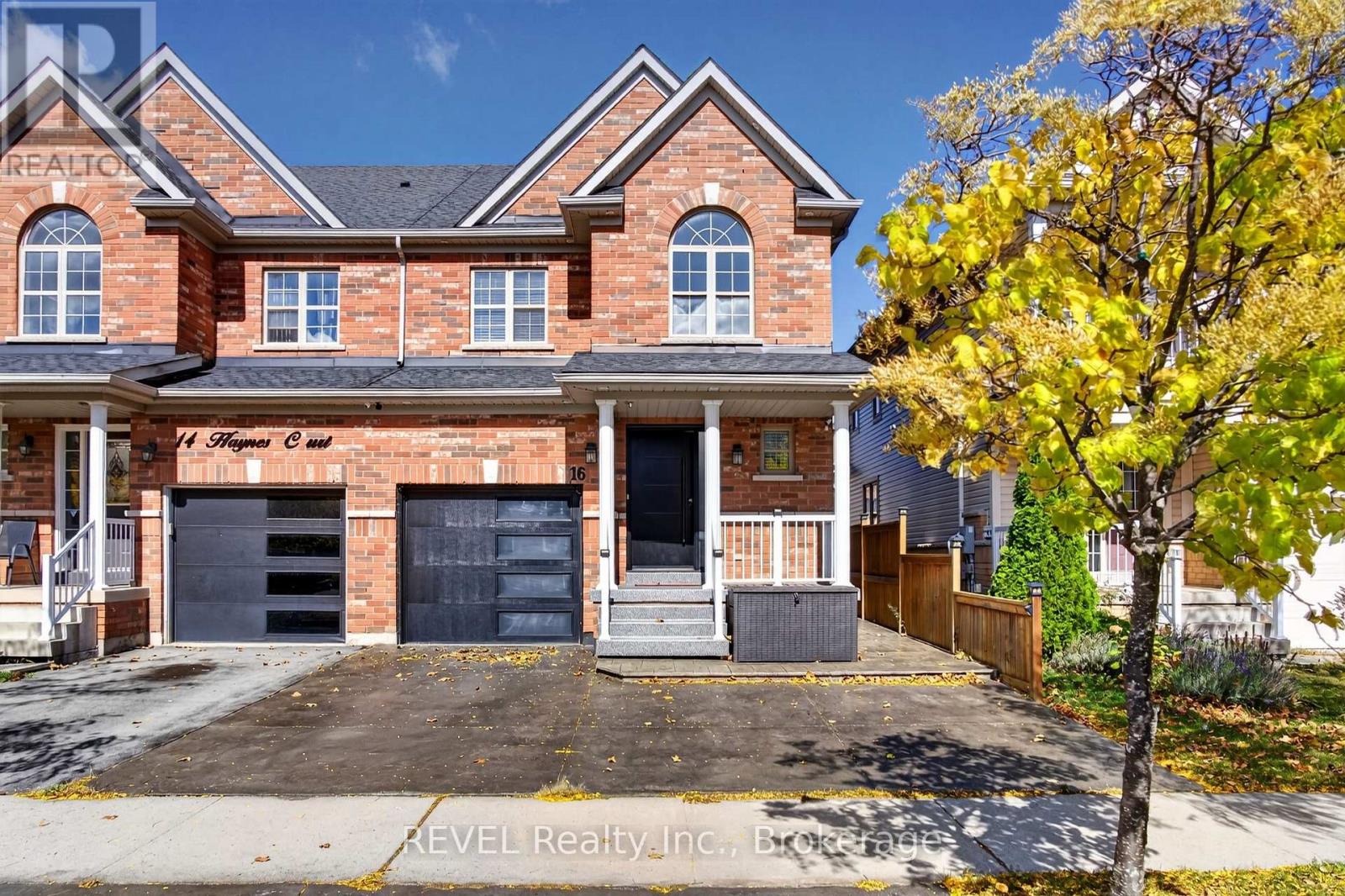 16 Haynes Court, Niagara-On-The-Lake, Ontario  L0S 1J0 - Photo 2 - X13874880