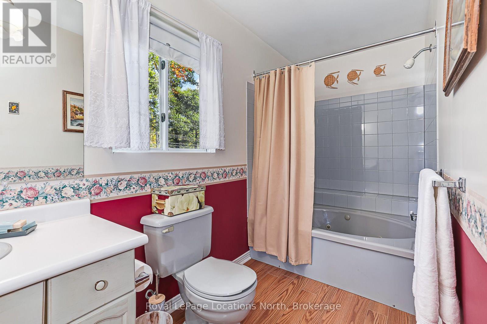 162 Christopher Avenue, Wasaga Beach, Ontario L9Z 1S4 - Photo 26 - S13874928