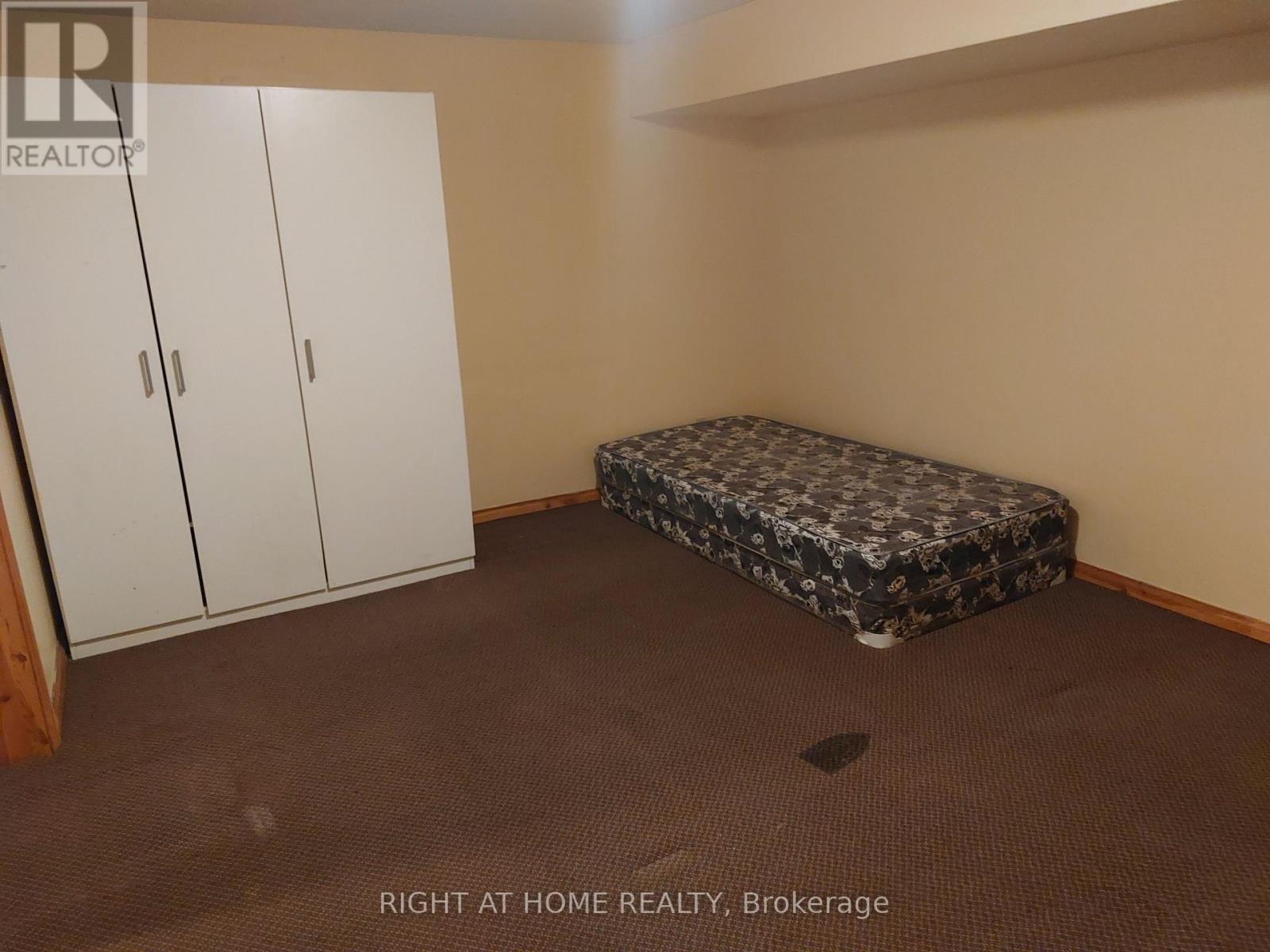 52 Bakerton Drive, Toronto (Woburn), Ontario  M1J 2T5 - Photo 14 - E13874842
