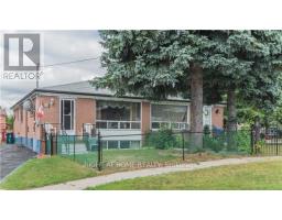 52 BAKERTON DRIVE, Toronto, Ontario