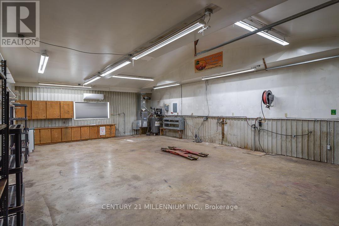 18350 Duffys Lane, Caledon, Ontario  L7E 3C4 - Photo 8 - W13874826