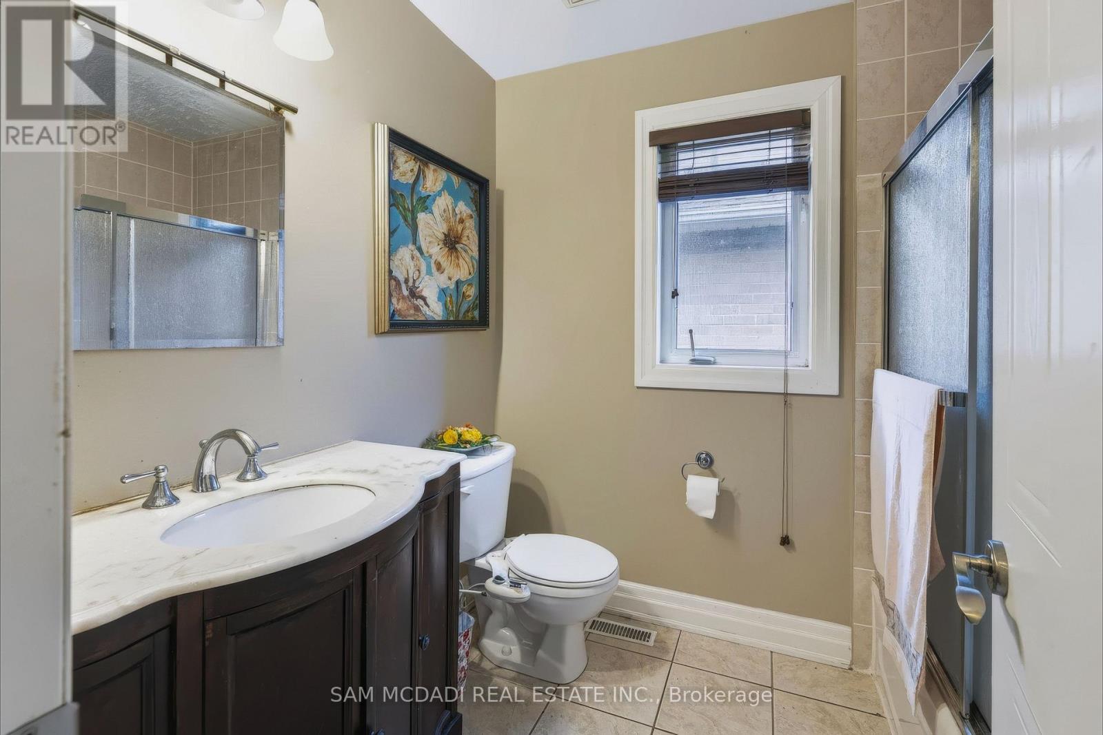 7562 Magistrate Terrace, Mississauga, Ontario  L5W 1L3 - Photo 19 - W13874830