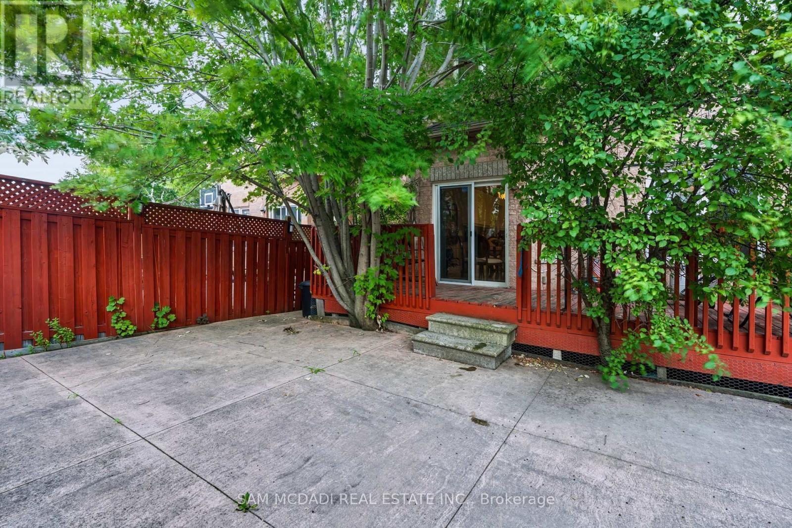 7562 Magistrate Terrace, Mississauga, Ontario  L5W 1L3 - Photo 44 - W13874830