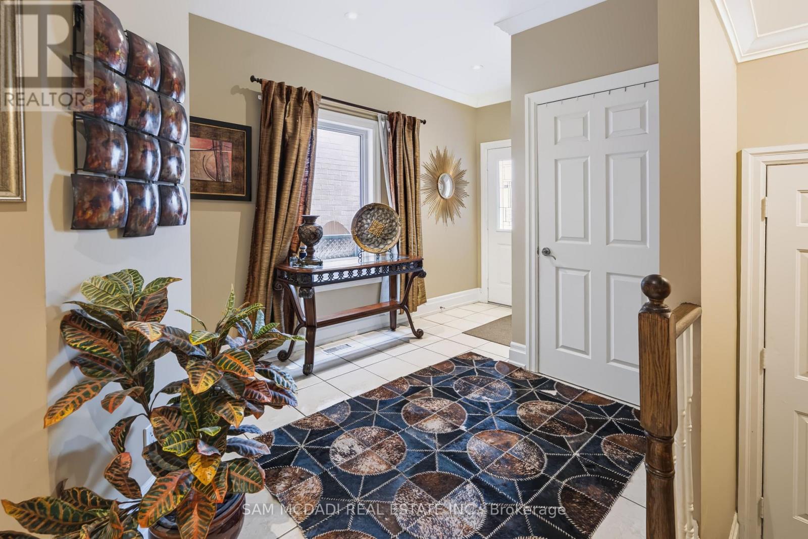 7562 Magistrate Terrace, Mississauga, Ontario  L5W 1L3 - Photo 5 - W13874830