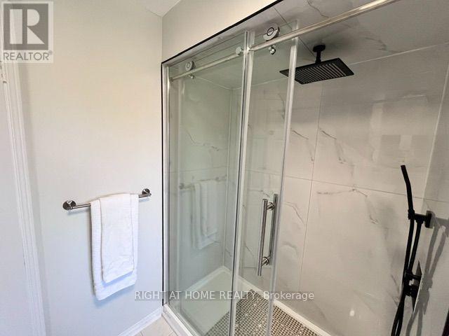 2081 Golden Orchard Trail Trail, Oakville, Ontario  L6M 3W8 - Photo 21 - W13874864