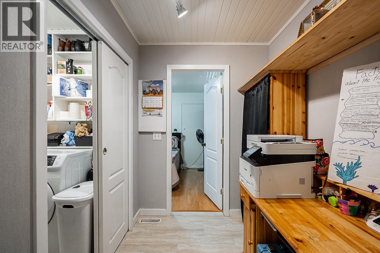 12214 211 Street, Maple Ridge, British Columbia  V2X 8C9 - Photo 26 - R3171681