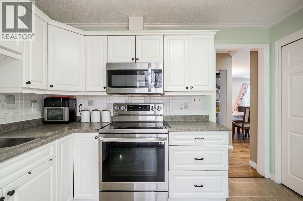 12214 211 Street, Maple Ridge, British Columbia  V2X 8C9 - Photo 15 - R3171681