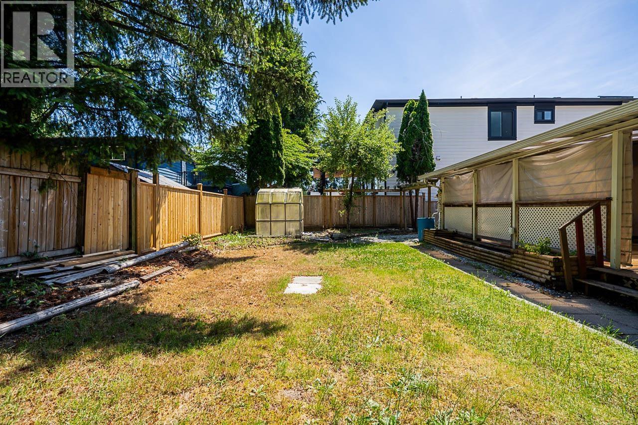 12214 211 Street, Maple Ridge, British Columbia  V2X 8C9 - Photo 33 - R3171681