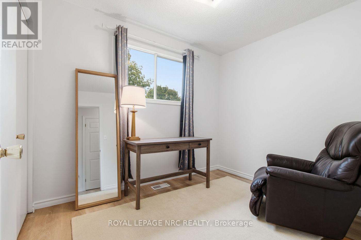 32 Crestcombe Road, St. Catharines (Ridley), Ontario  L2S 2J4 - Photo 18 - X13874966