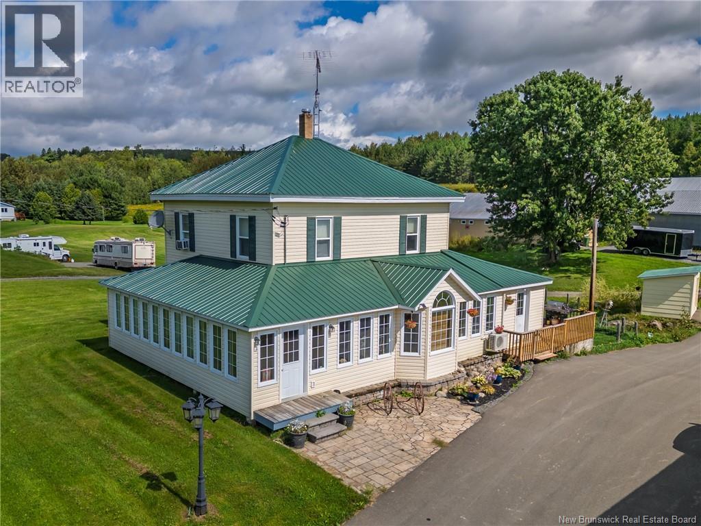 15284 Route 105, Drummond, New Brunswick  E3Y 2G9 - Photo 3 - NB149268