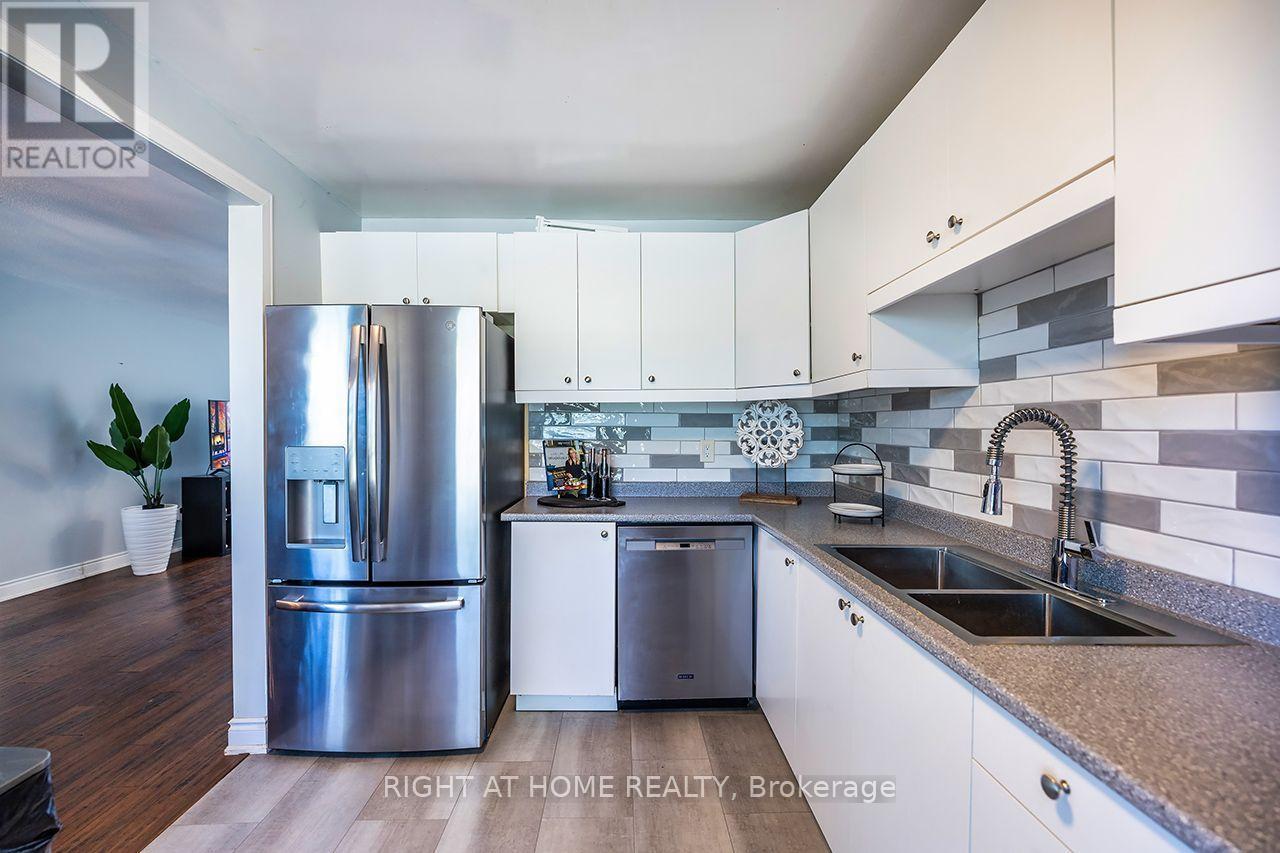 5 - 765 Oklahoma Drive, Pickering, Ontario  L1W 3C9 - Photo 16 - E13874974