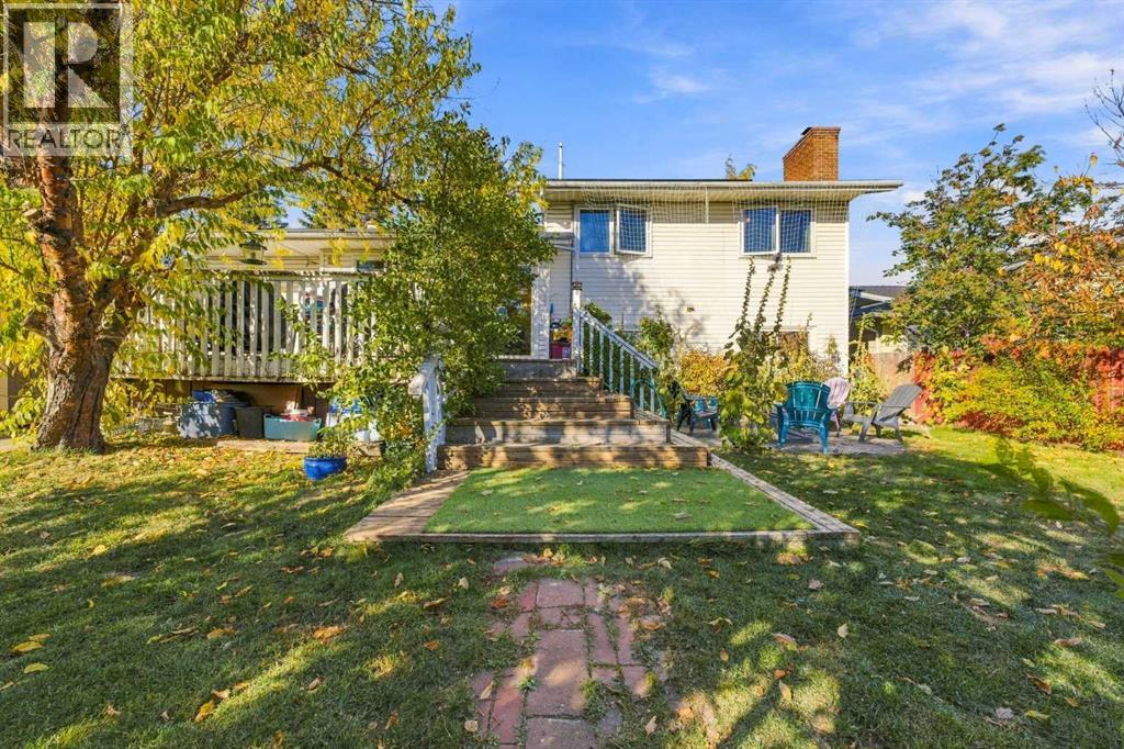 367 Norseman Road NW, Calgary, Alberta  T2K 5N8 - Photo 44 - A2349742