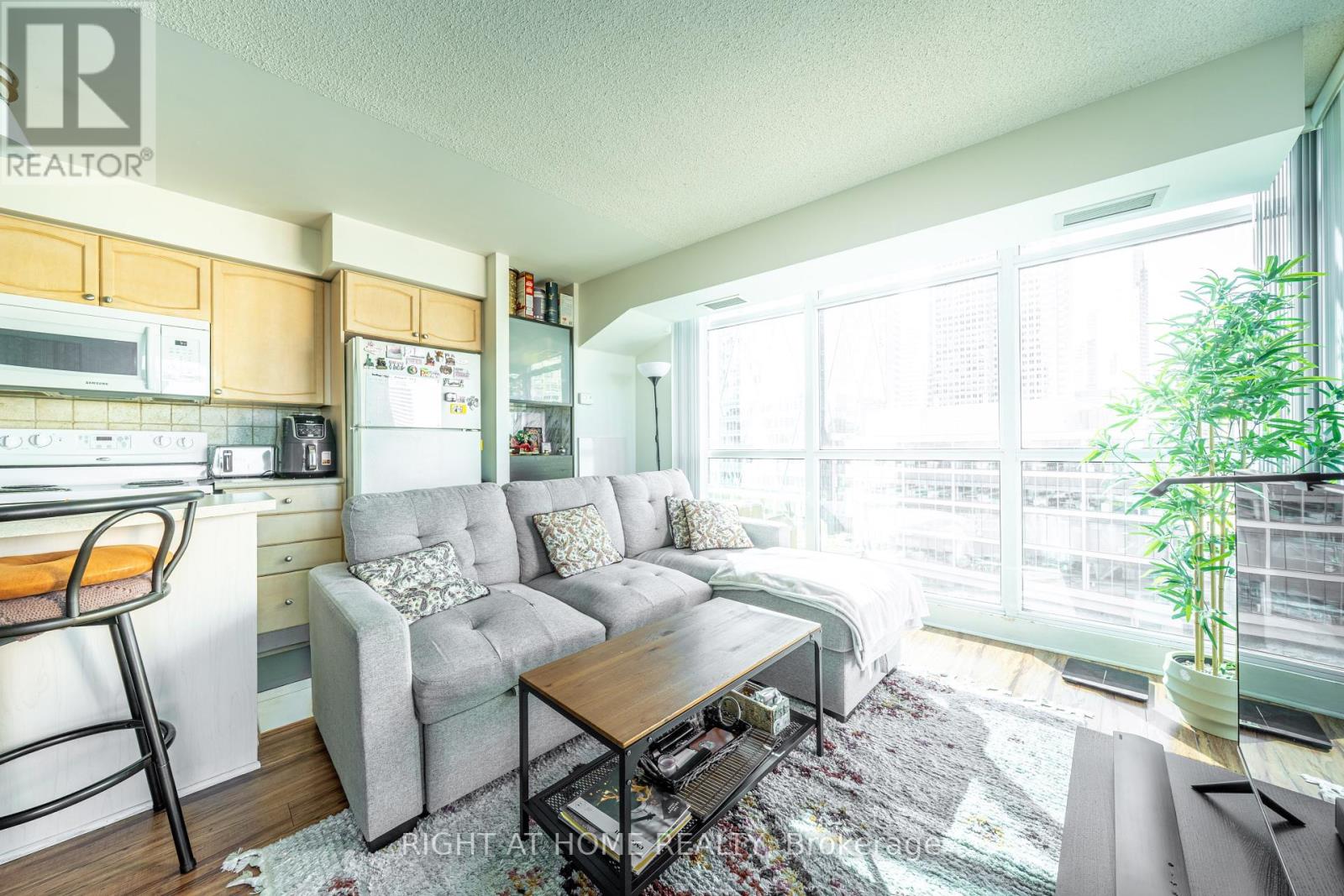 1405 - 18 Yonge Street, Toronto, Ontario  M5E 1Z8 - Photo 12 - C13849664