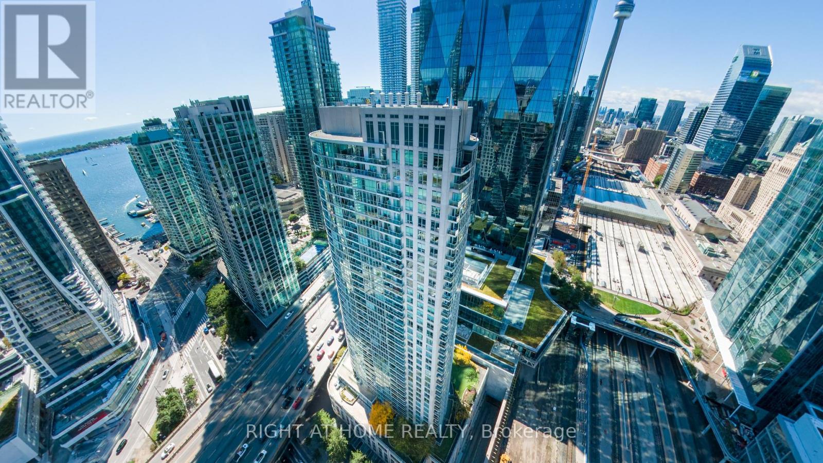 1405 - 18 Yonge Street, Toronto, Ontario  M5E 1Z8 - Photo 24 - C13849664