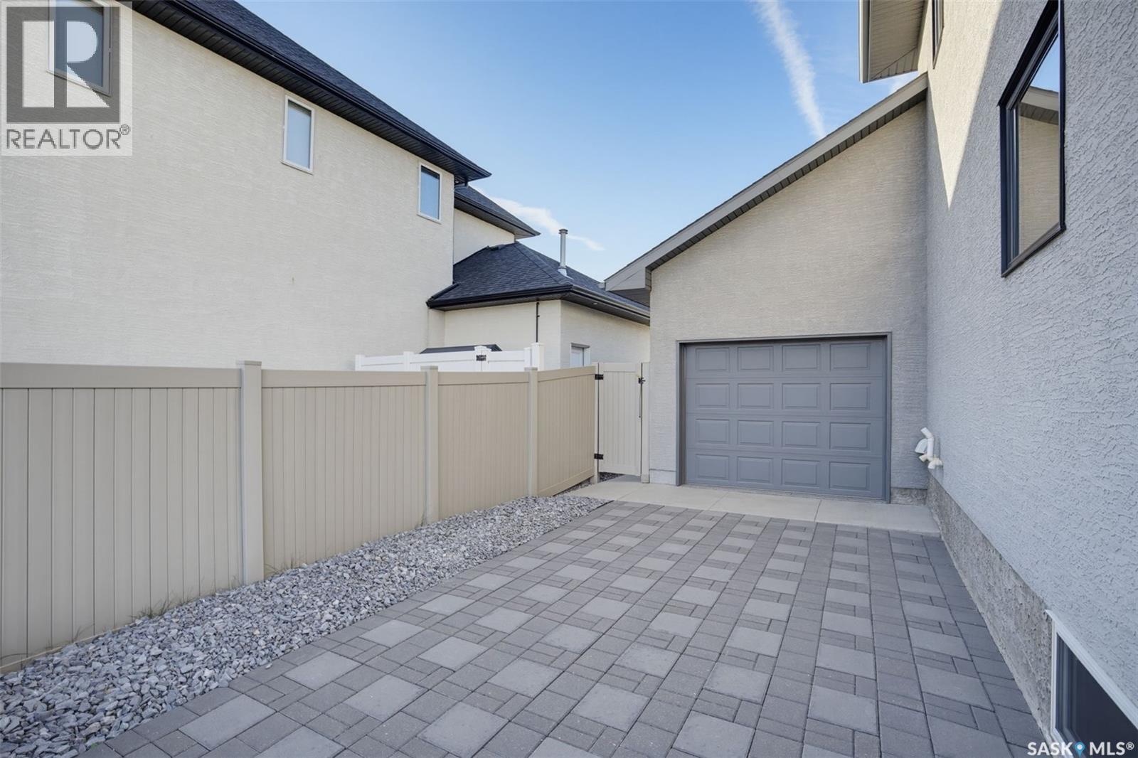 218 Warder Cove, Saskatoon, Saskatchewan  S7T 0P7 - Photo 43 - SK050598