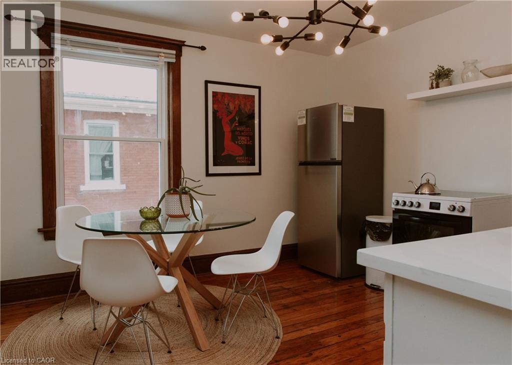 393 Ontario Street Unit# Upper, Stratford, Ontario  N5A 3H7 - Photo 7 - 40868623