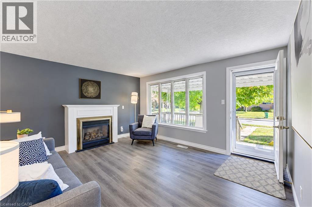 64 Lowrey Avenue S, Cambridge, Ontario  N1R 4Z8 - Photo 6 - 40869659
