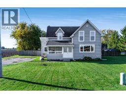 691 Road 4 West, Kingsville, Ontario