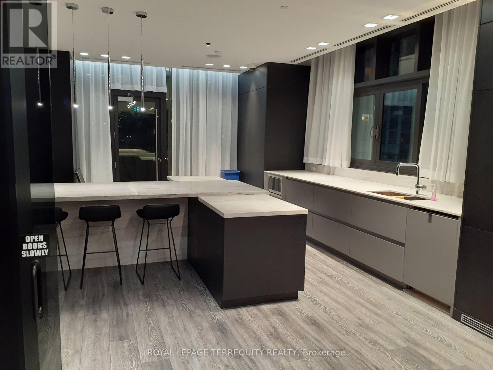 505 - 8 Eglinton Avenue E, Toronto, Ontario  M4P 0C1 - Photo 22 - C13864470