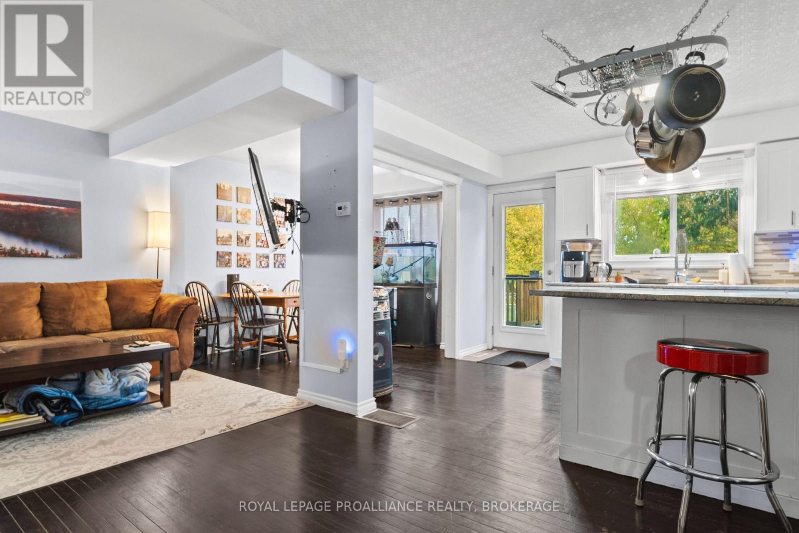 392 Davis Drive, Kingston, Ontario  K7M 8L9 - Photo 6 - X13875046