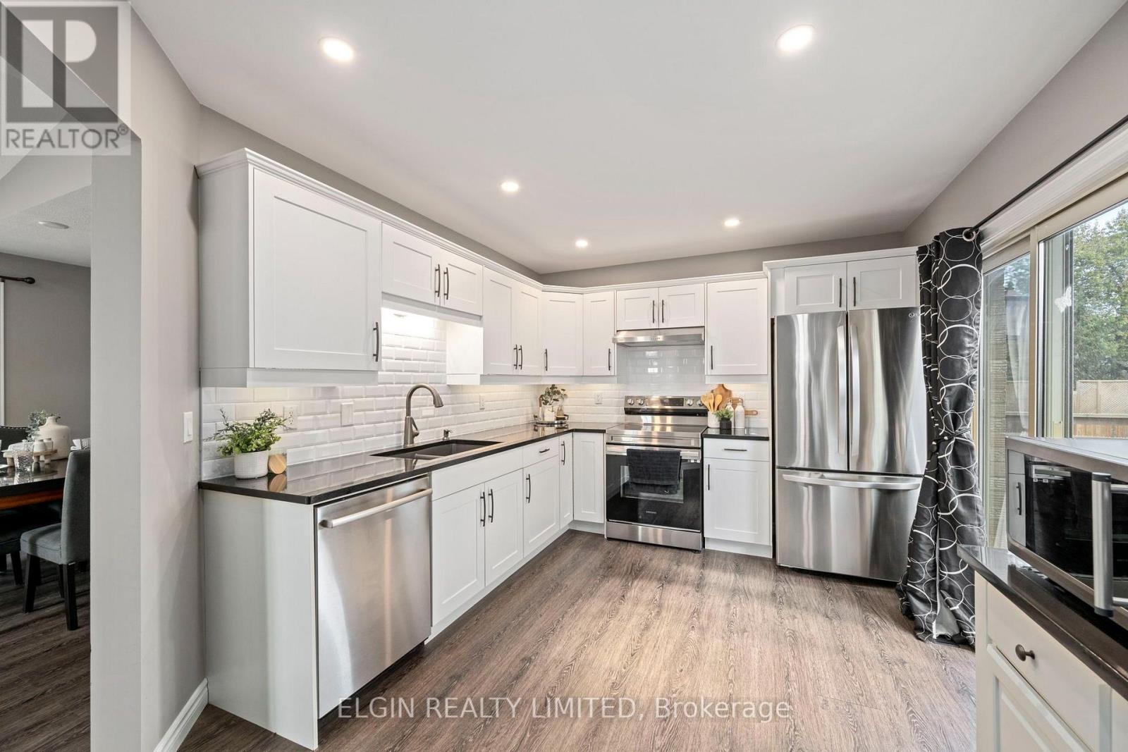 52 Oldewood Crescent, St. Thomas, Ontario  N5R 6B2 - Photo 9 - X13875052
