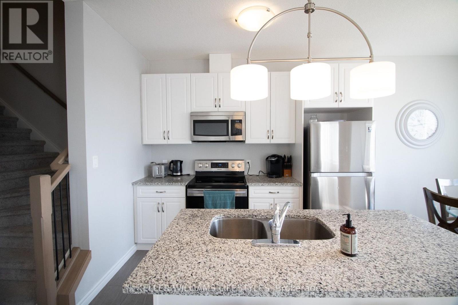 1866 Finley Crescent, London North, Ontario  N6G 0W4 - Photo 15 - X13875058
