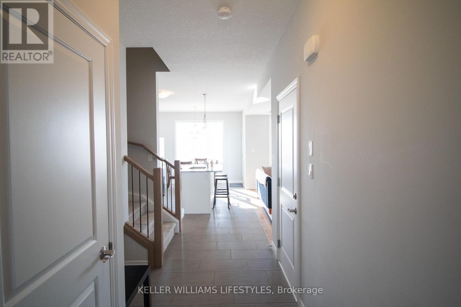 1866 Finley Crescent, London North, Ontario  N6G 0W4 - Photo 6 - X13875058