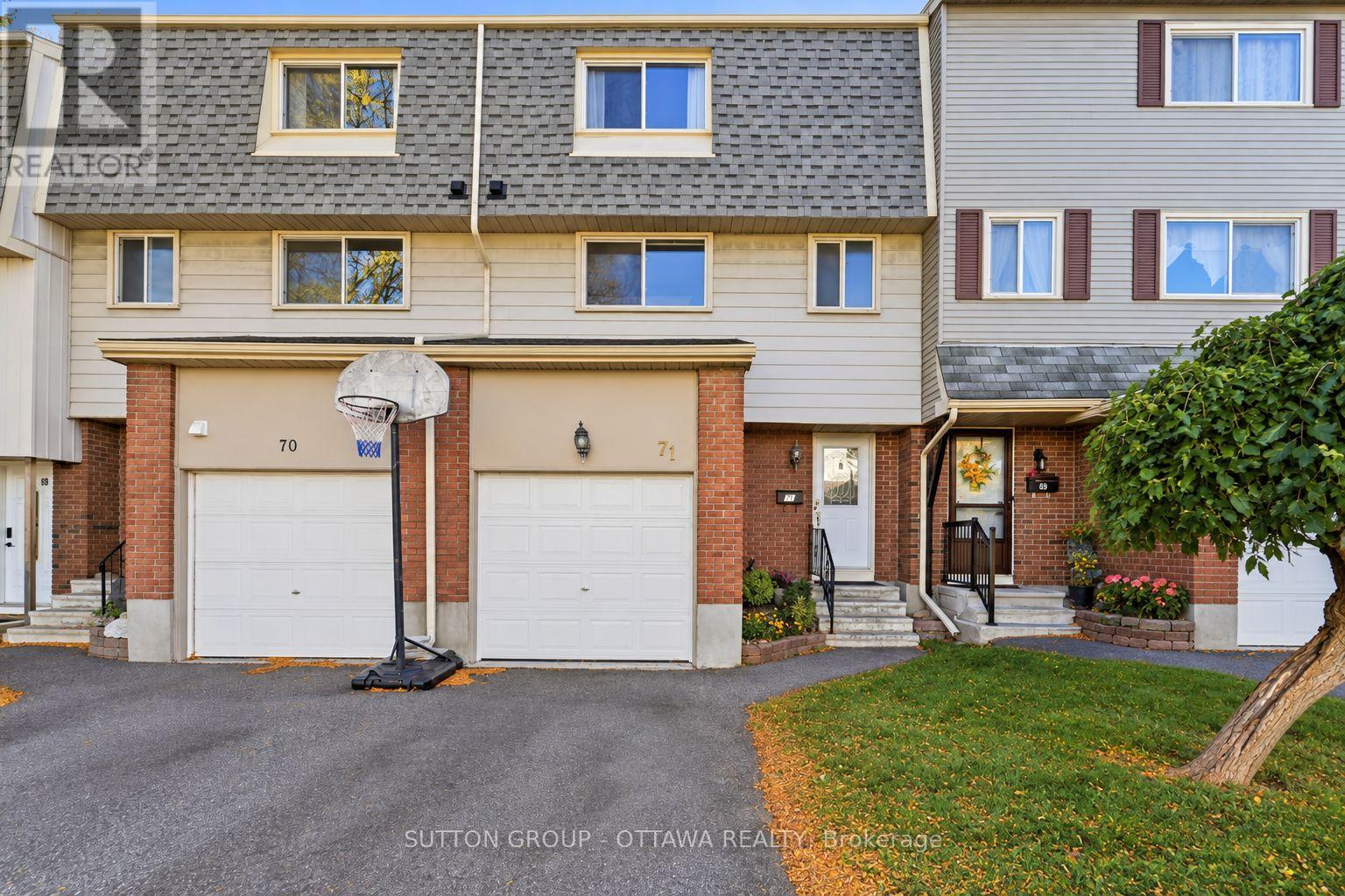 71 - 2415 SOUTHVALE CRESCENT, Ottawa, Ontario