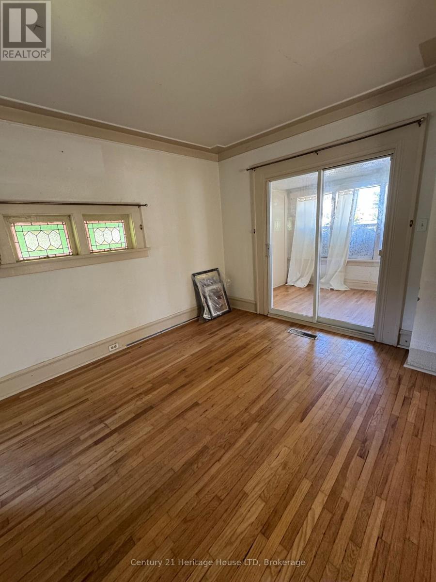 4488 Eastwood Crescent, Niagara Falls, Ontario  L2E 1A9 - Photo 12 - X13875210