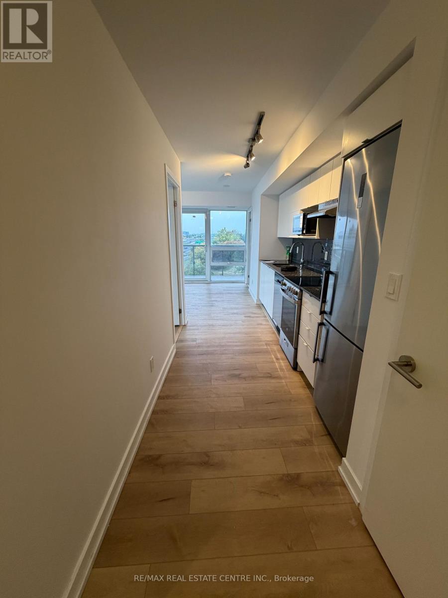605 - 120 Varna Drive, Toronto, Ontario  M6A 0B3 - Photo 3 - C13872400
