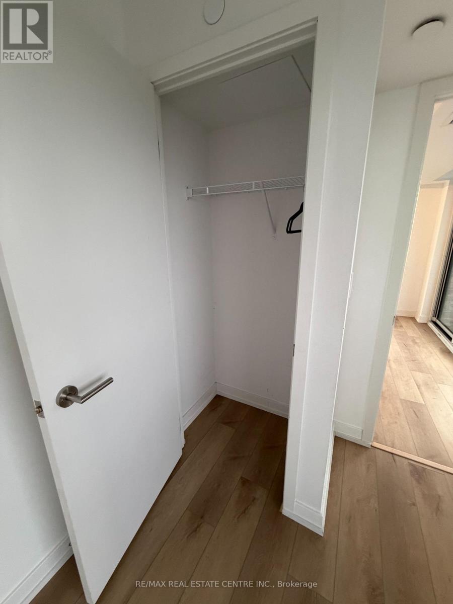 605 - 120 Varna Drive, Toronto, Ontario  M6A 0B3 - Photo 11 - C13872400
