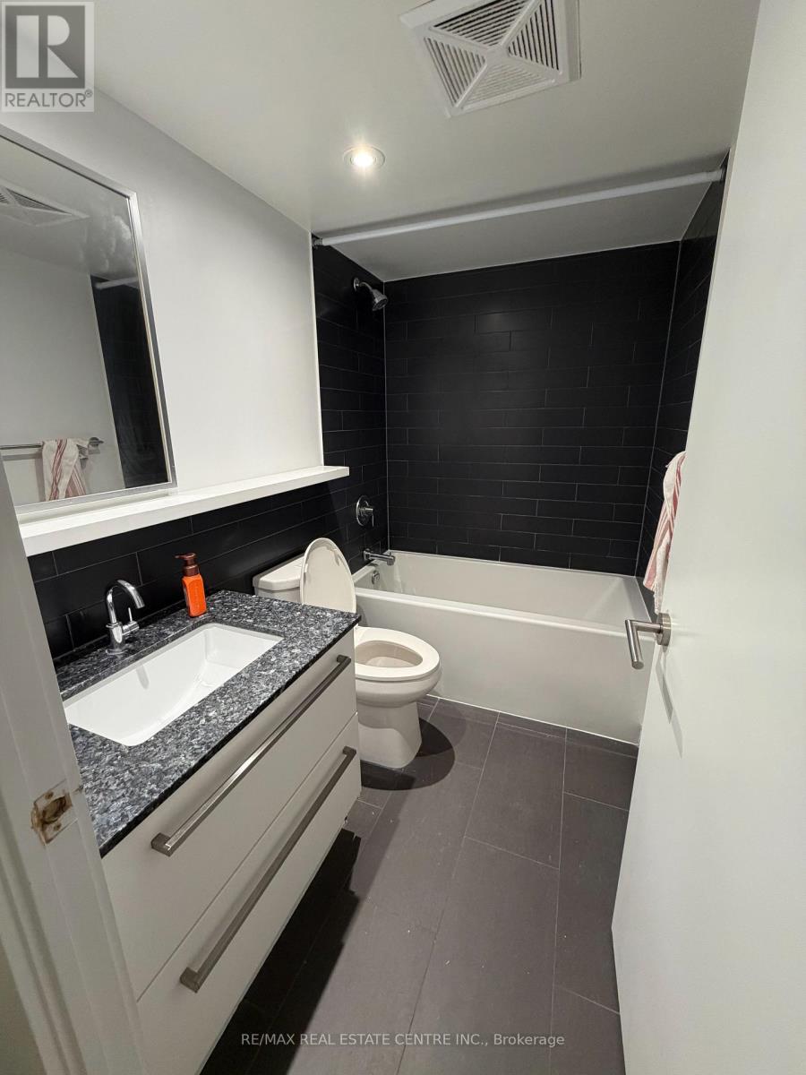605 - 120 Varna Drive, Toronto, Ontario  M6A 0B3 - Photo 7 - C13872400