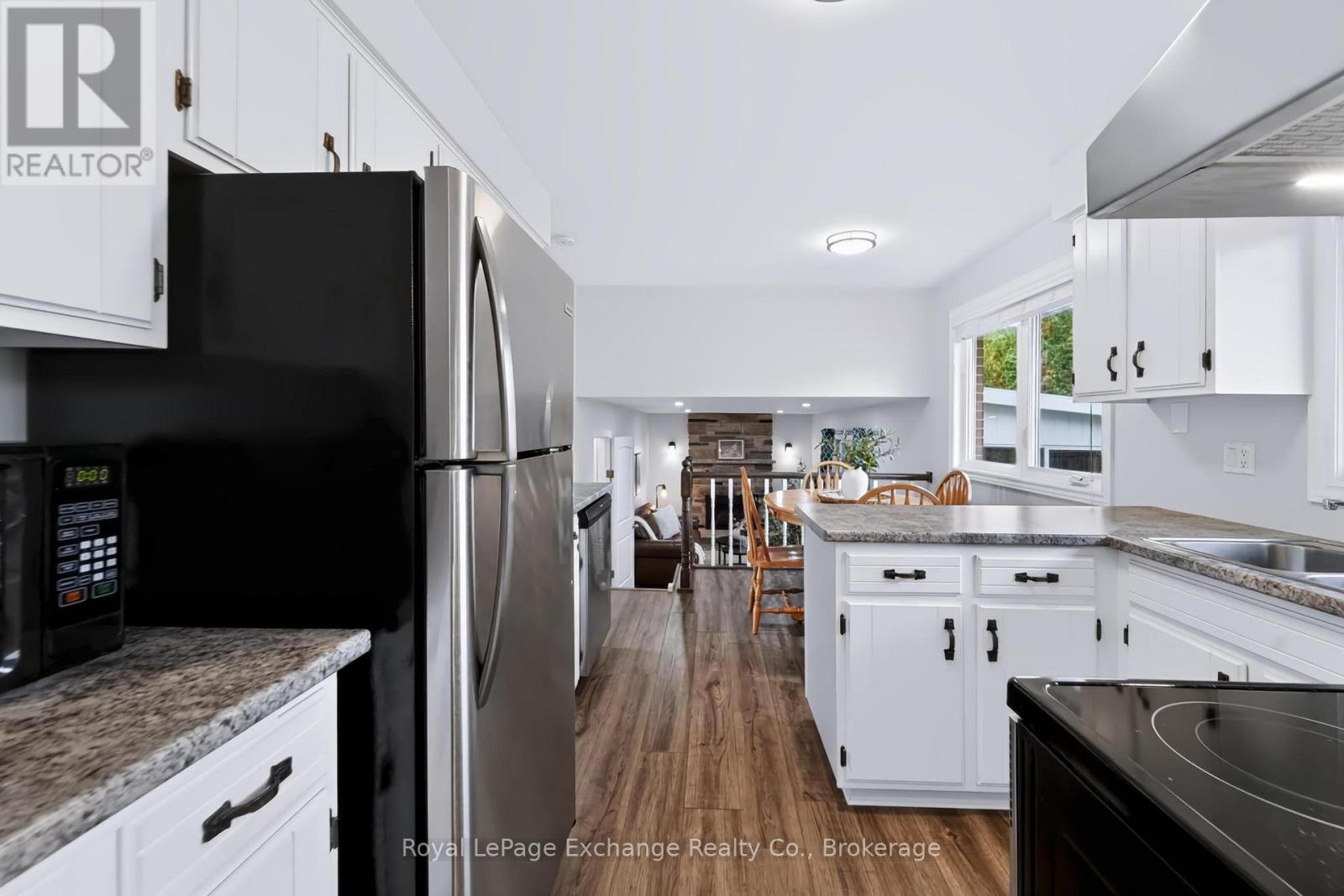 40 Golf Links Road, Kincardine, Ontario N2Z 1L1 - Photo 13 - X13875212