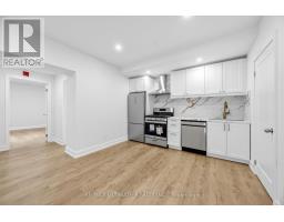 202 - 229 SPADINA AVENUE, Toronto, Ontario