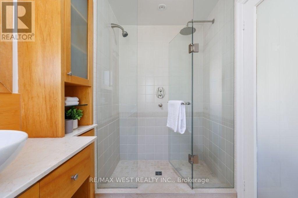 256 Erskine Avenue, Toronto (Mount Pleasant East), Ontario  M4P 1Z4 - Photo 20 - C13875188
