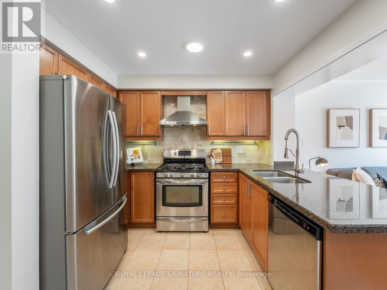 57 Cheetah Crescent, Toronto, Ontario  M1B 6J8 - Photo 10 - E13875192