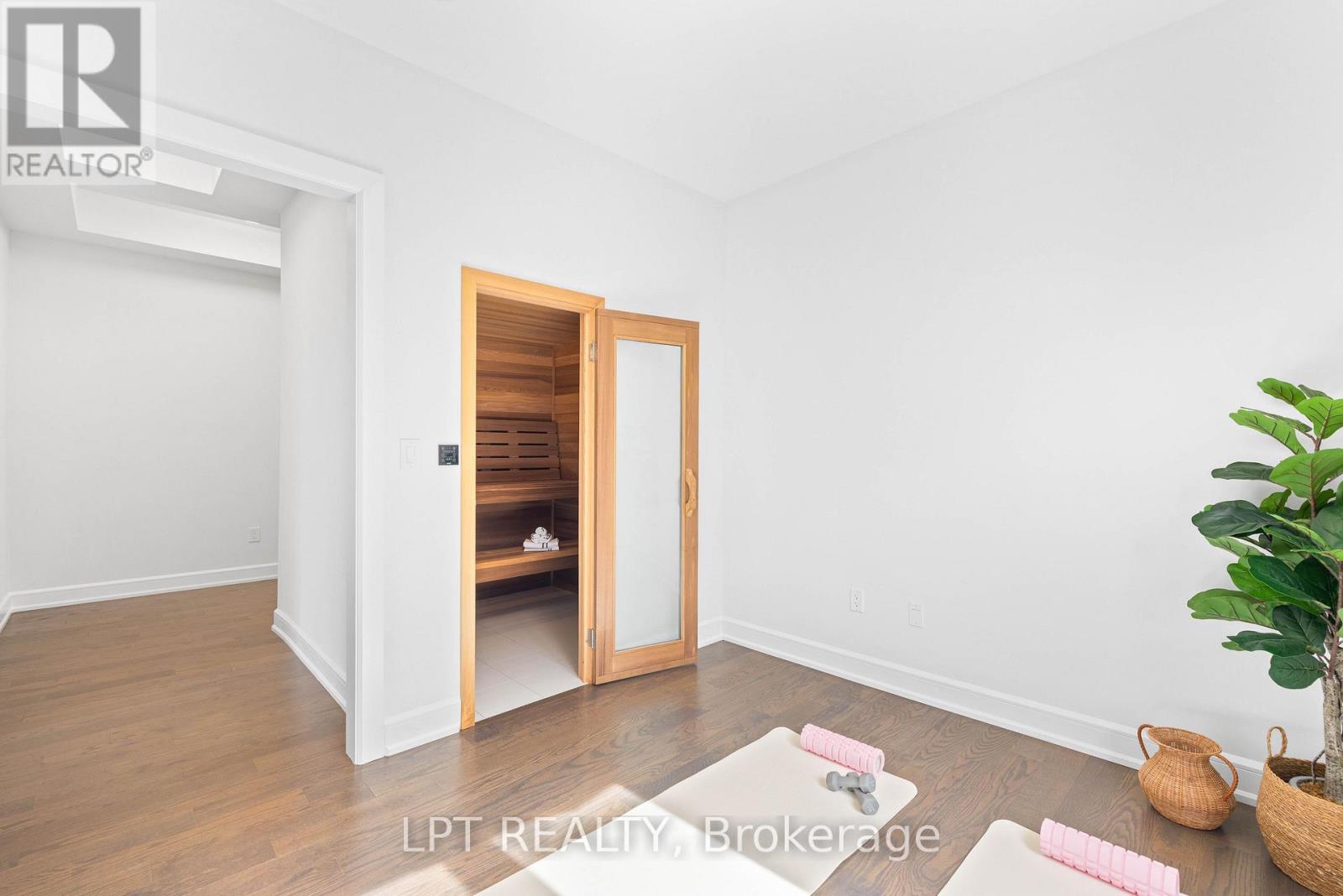 90 Keatley Drive, Vaughan (Patterson), Ontario  L6A 4Y3 - Photo 34 - N13875206