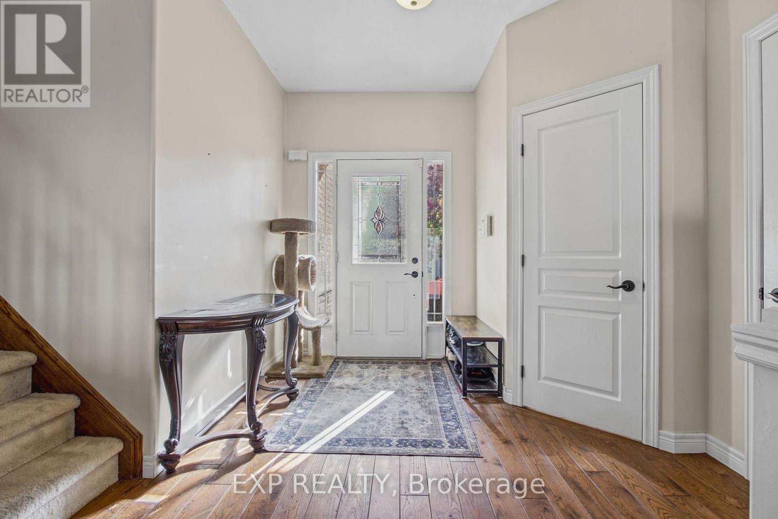 200 Valiant Circle, Hamilton, Ontario  L0R 1C0 - Photo 5 - X13875226