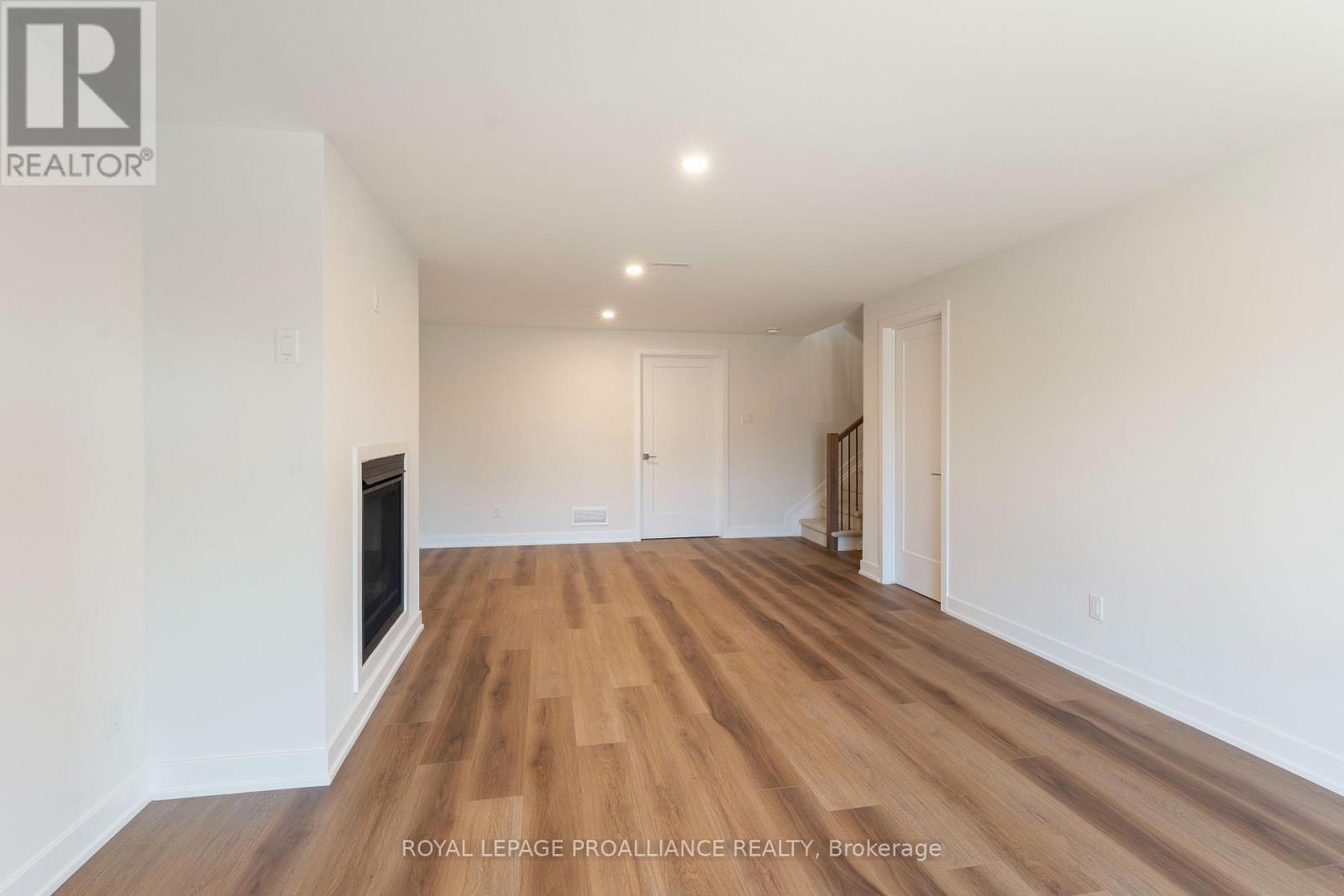 1086 Moore Street, Brockville, Ontario  K6V 0H2 - Photo 43 - X13656132