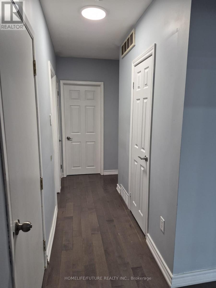 Main - 95 Jarwick Drive, Toronto, Ontario  M1H 2H1 - Photo 10 - E13874134