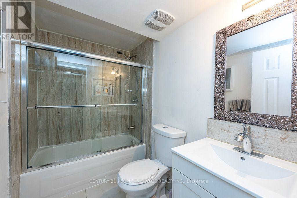 1 Bouvier Gate, Brampton, Ontario  L7A 3T7 - Photo 43 - W13851936