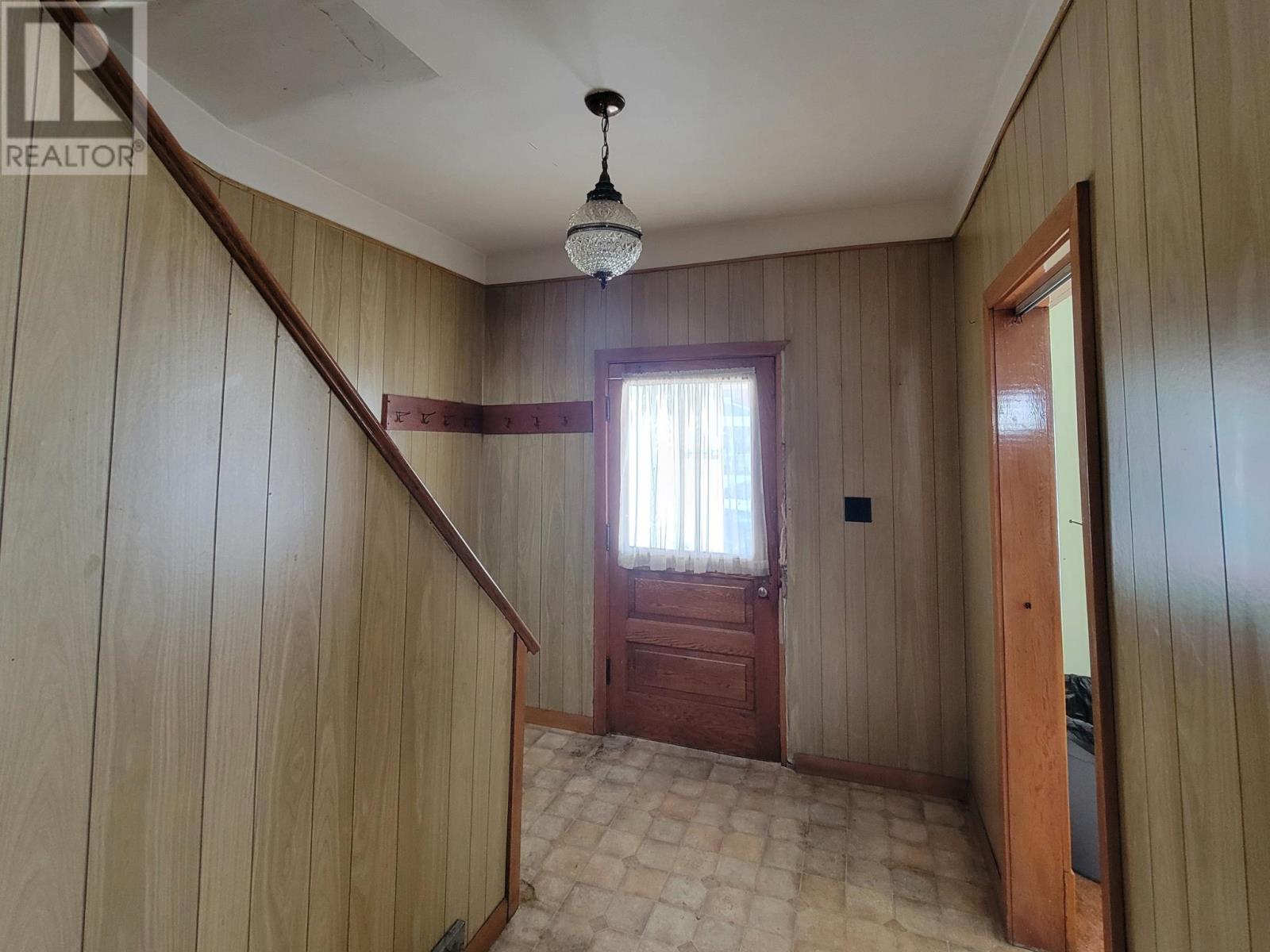 56 Cathcart St, Sault Ste. Marie, Ontario  P6A 1E1 - Photo 6 - SM262809