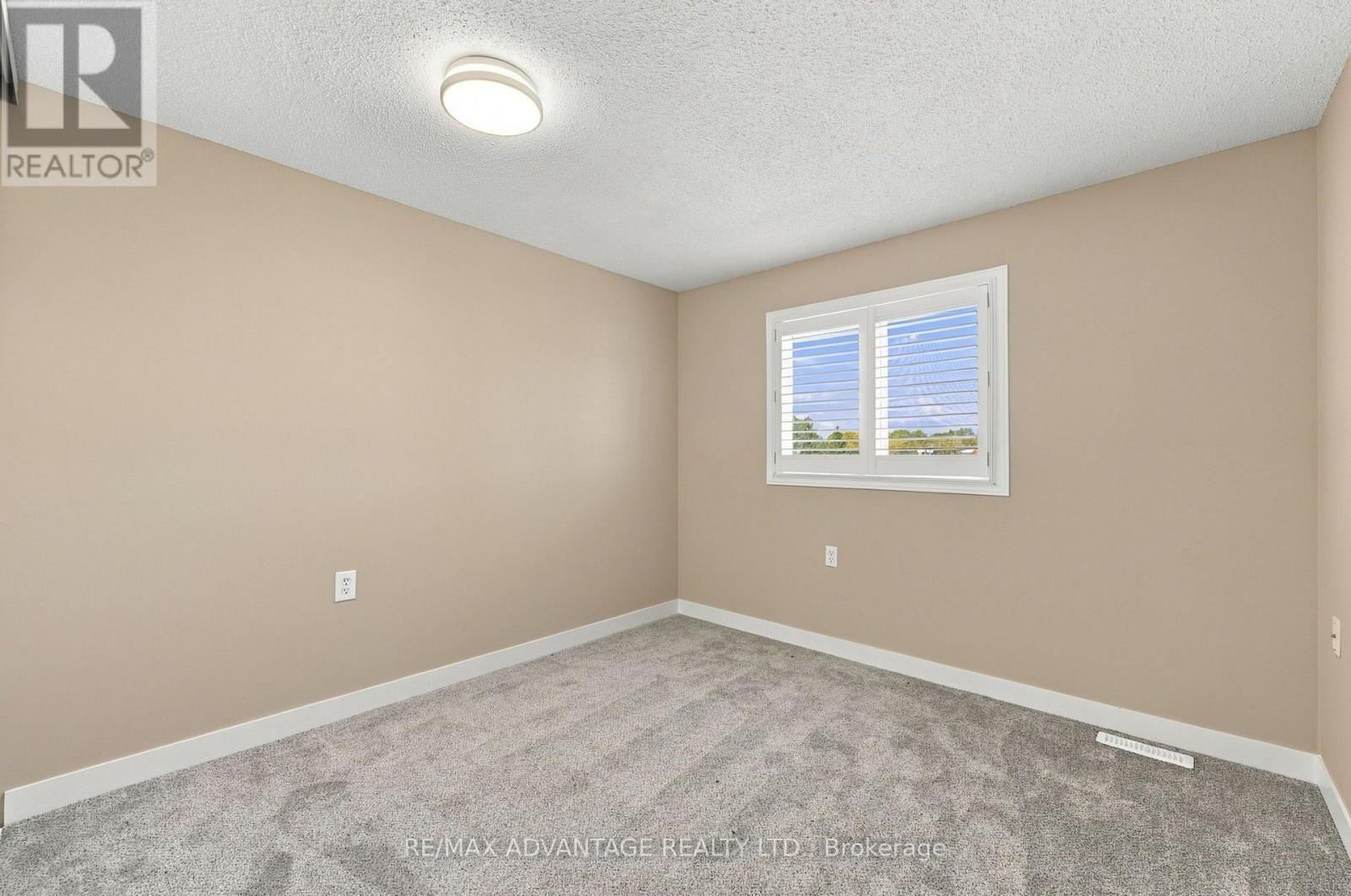 7 - 122 Sherwood Forest Square, London North, Ontario  N6G 5G8 - Photo 25 - X13875288