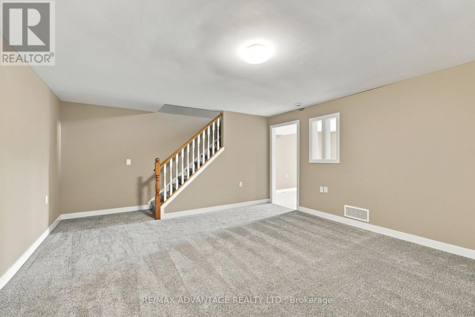 7 - 122 Sherwood Forest Square, London North, Ontario  N6G 5G8 - Photo 31 - X13875288