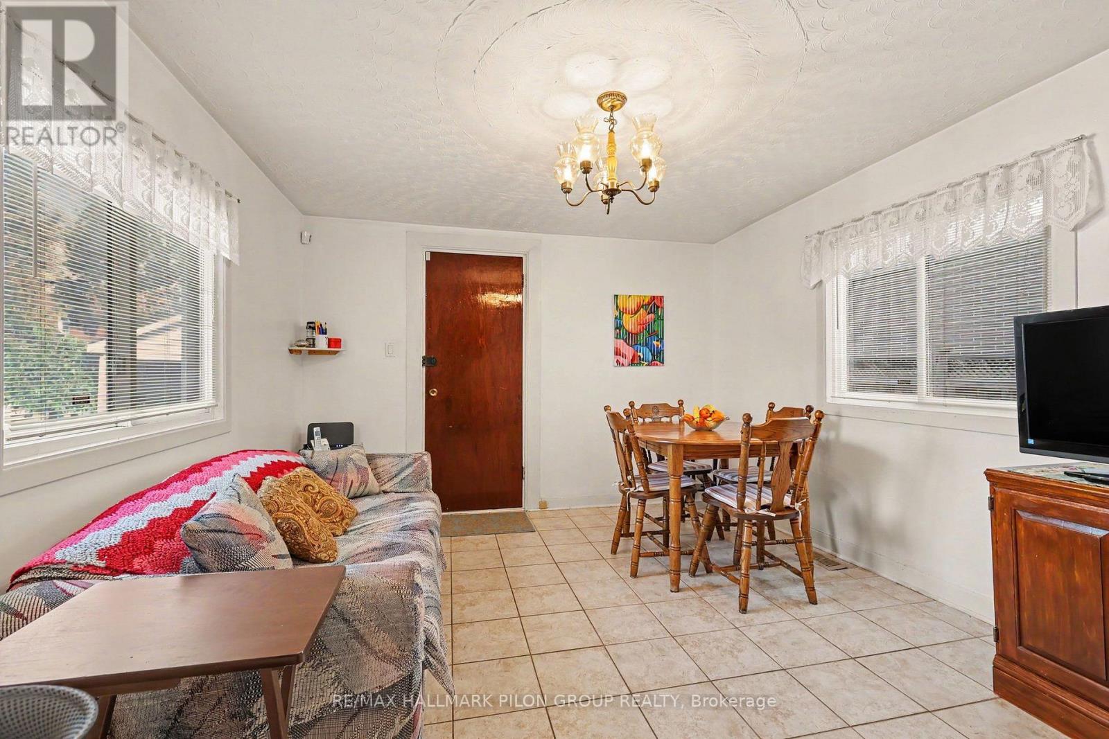 99 Huron Avenue N, Ottawa, Ontario  K1Y 0W3 - Photo 10 - X13875248