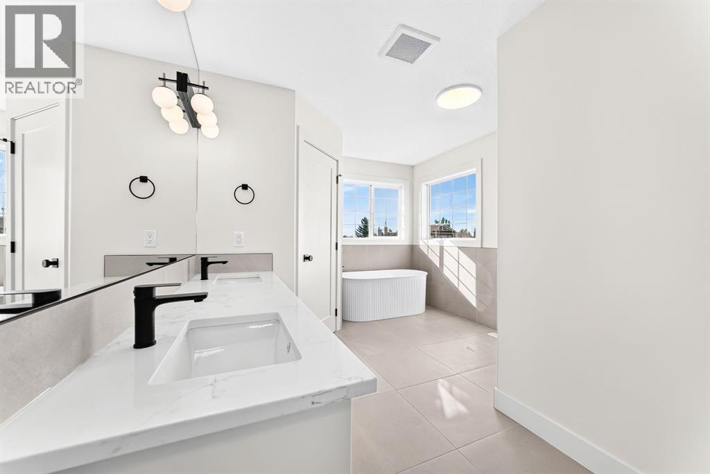 113 Cove Hill