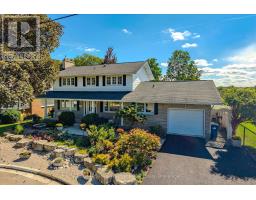 26 MAPLEWOOD DRIVE, guelph (dovercliffe park/old university), Ontario