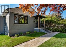 1041 SHEPHERD'S Drive, Burlington, Ontario
