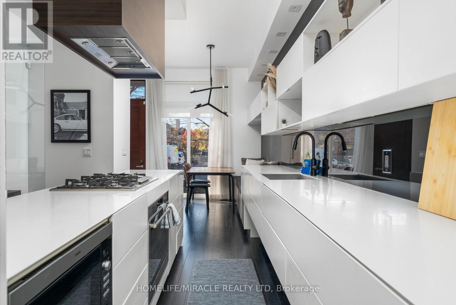249 Claremont Street, Toronto, Ontario  M6J 2N1 - Photo 16 - C13875234